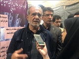ایده‌ها و توانمندی‌های رینوتکس به مسئولان مربوط معرفی شود