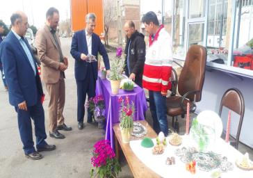 توانمندسازی و مهارت‌افزایی نخبگان و دانشجویان مستعد در بستر حل مسائل واقعی دنبال شود