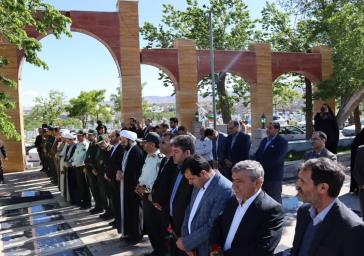 پیام قدردانی نماینده ولی فقیه در استان و استاندار آذربایجان شرقی از استقبال باشکوه و تاریخی مردم استان از رئیس جمهور مردمی