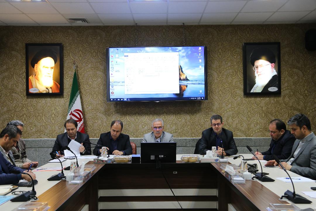 لزوم برخورد جدی با عوامل توهین به قومیت‌ها در میادین ورزشی