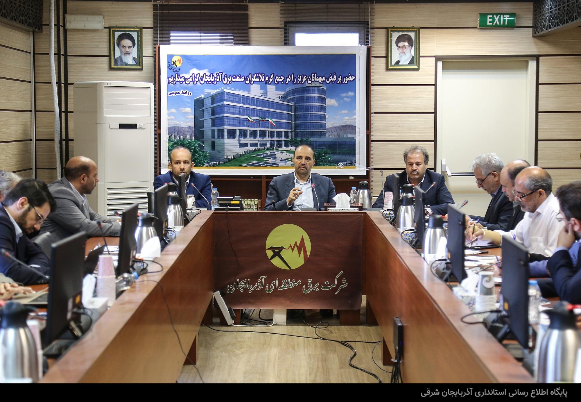 باید دستاوردهای دفاع مقدس را برای نسل جوان تبیین و منتقل کنیم