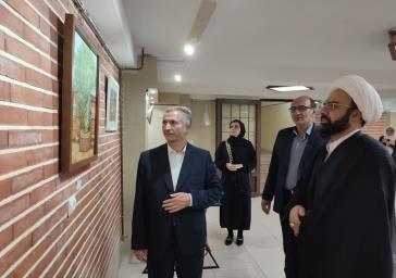 اصل کرامت انسانی زنان حفظ شود / مسئله جمعیتی یکی از مسائل حیاتی جامعه است