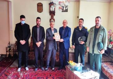 ایجاد هنرستان‌های جوار صنعت، راهگشای کمبود نیروی کار در جامعه خواهد بود