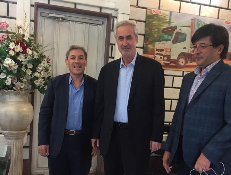 عوامل انتخابات و جریان‌های سیاسی برای جلب مشارکت مردم در انتخابات تلاش کنند