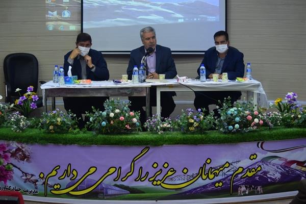 لزوم ترغیب جوانان به ازدواج با تقویت باورهای دینی و تقبیح مصرف گرایی نوین