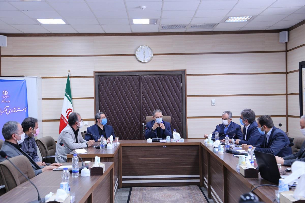 دیدار چهره به چهره استاندار آذربایجان شرقی با تعدادی از شهروندان