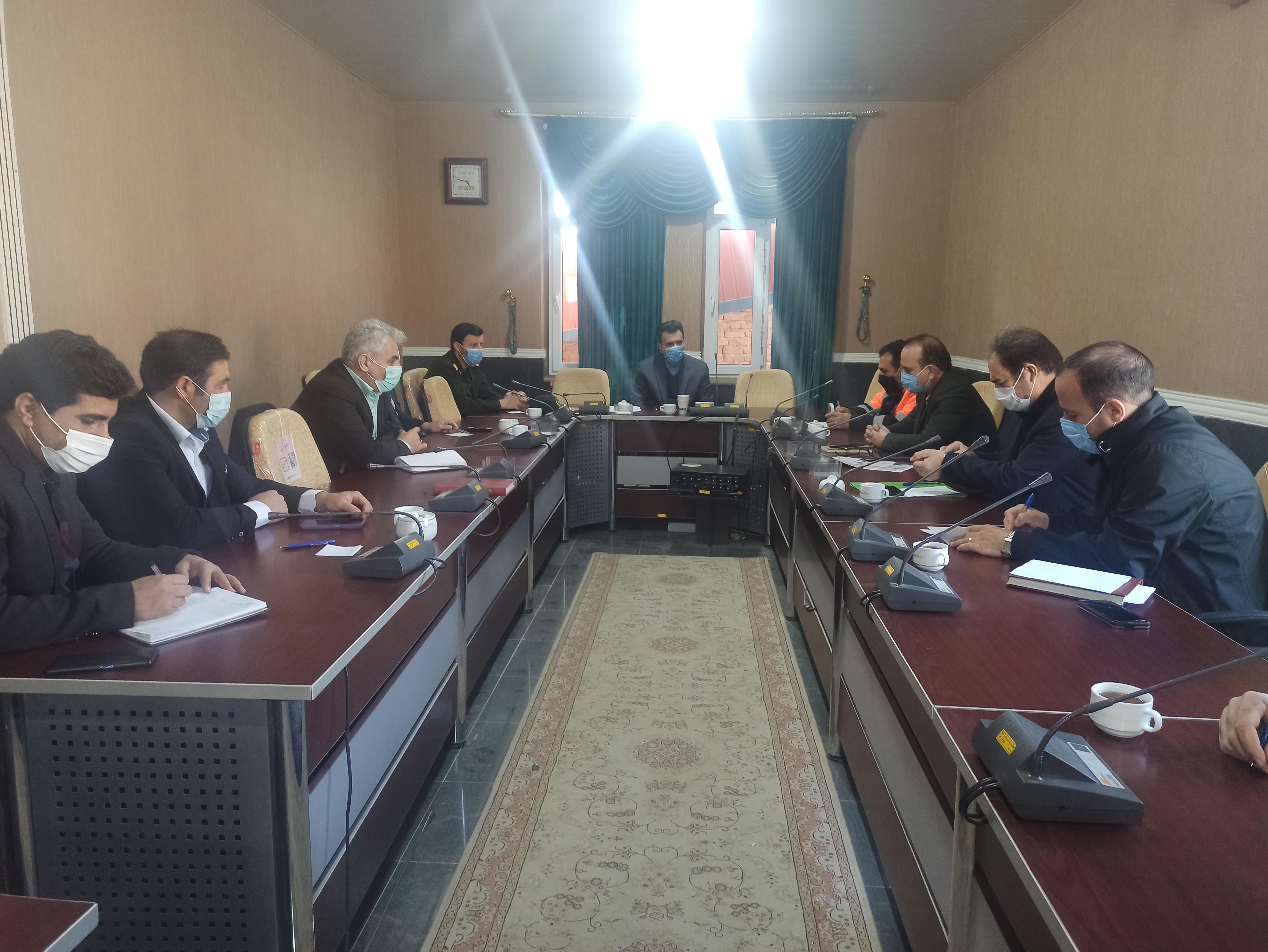 مراقبت جدی برای رعایت شیوه‌نامه‌های بهداشتی در ایام پایانی سال/ ثبت اطلاعات اصناف استان در سامانه 