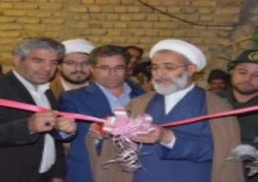 وزیر کشور بر به‌کارگیری تمام امکانات و توانمندی‌ها برای امدادرسانی به زلزله‌زدگان میانه تأکید کرد