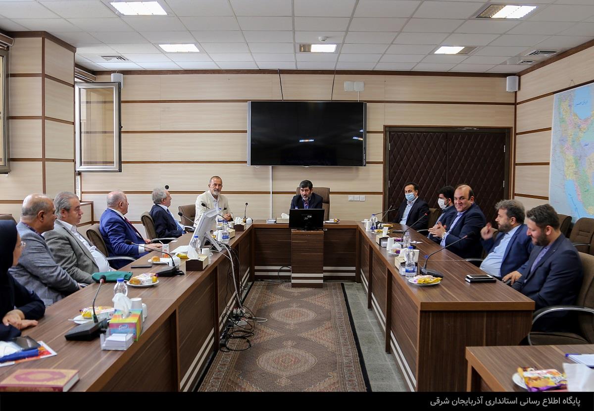 برنامه‌ریزی فرمانداران برای استفاده از فرصت حضور نمایندگان رئیس جمهور در شهرستان‌ها/ برپایی میزهای خدمت همزمان با سفر استانی رئیس جمهور