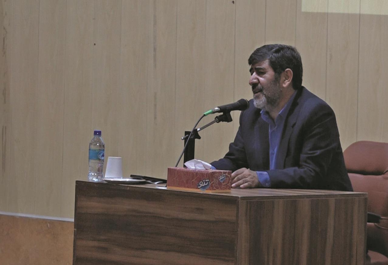 تأمین امنیت و آرامش مسافران تابستانی/ فعالیت‌های گردشگری باید شناسنامه‌دار شود