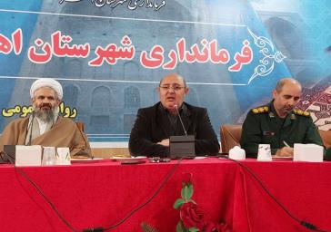 بازدید معاون سیاسی، امنیتی و اجتماعی استاندار آذربایجان شرقی از پایانه مرزی جلفا و رود ارس