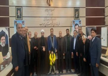نشست صمیمی استاندار آذربایجان شرقی با بانوان نخبه و فعال در حوزه‌های مختلف/ تشریح 10 اولویت استان در حوزه زنان و خانواده