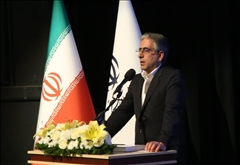 پرهیز از نگاه‌های سیاسی و جناحی لازمه موفقیت در مدیریت فرهنگی و هنری است