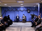 دیدار اعضای کمیسیون مبارزه با قاچاق کالا و ارز و شورای هماهنگی مبارزه با مواد مخدر استان با نماینده ولی فقیه در آذربایجان شرقی