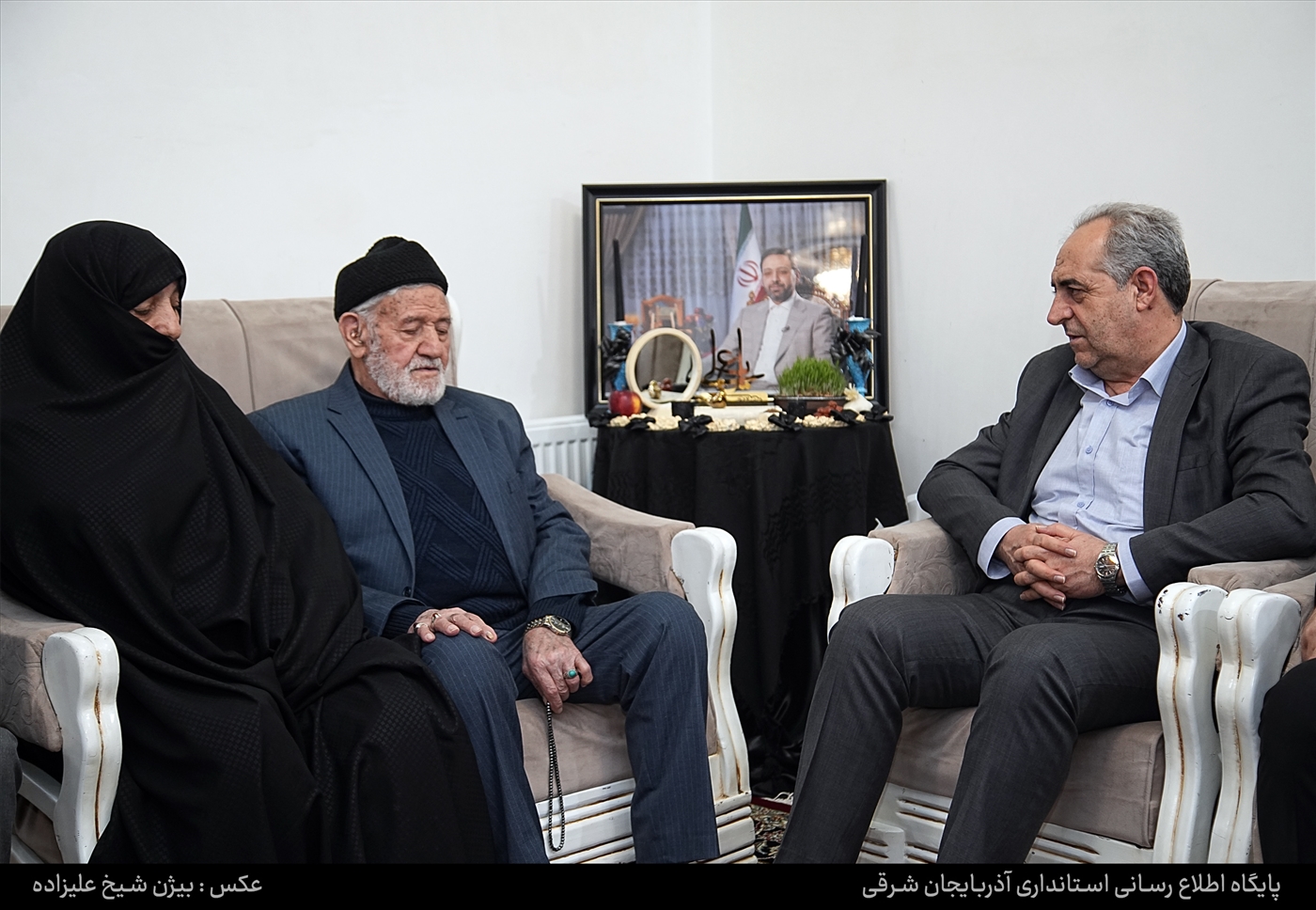  ادای احترام استاندار بر مزار شهیدان مالک رحمتی