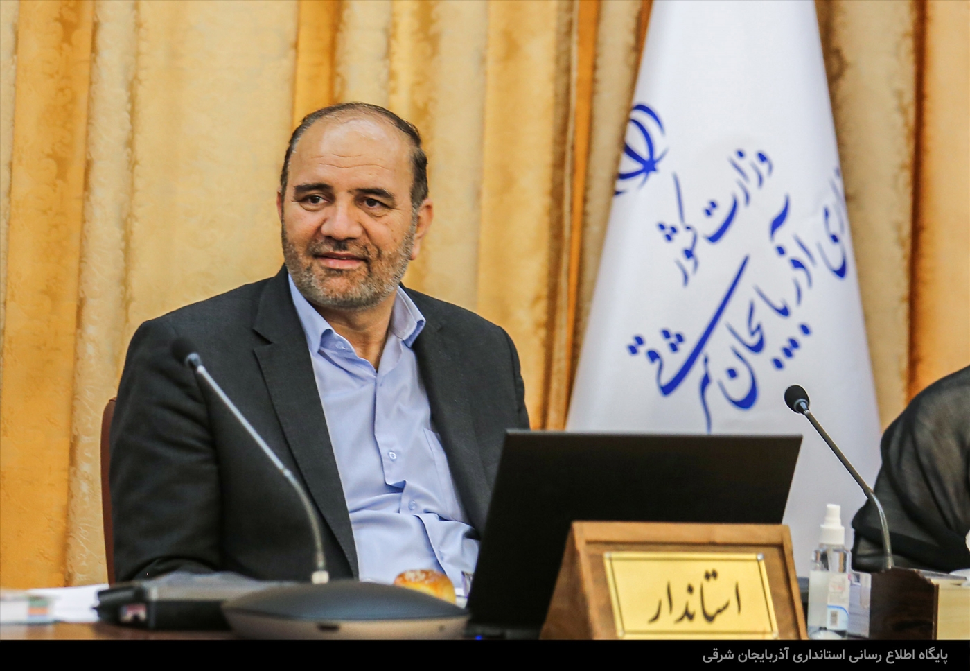 نشست صمیمی با جمعی از دختران فعال به مناسبت روز دختر