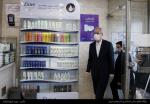 بازدید استاندار از چند داروخانه و نظارت بر اقلام مختلف بهداشتی و پیشگیری کننده