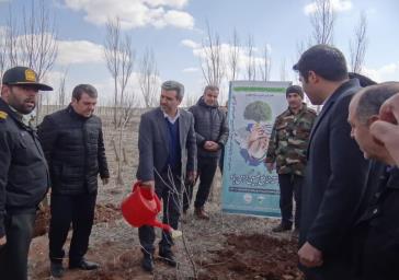 رونمایی از میثاق‌نامه حمایت از سرمایه‌گذاری در آذربایجان شرقی