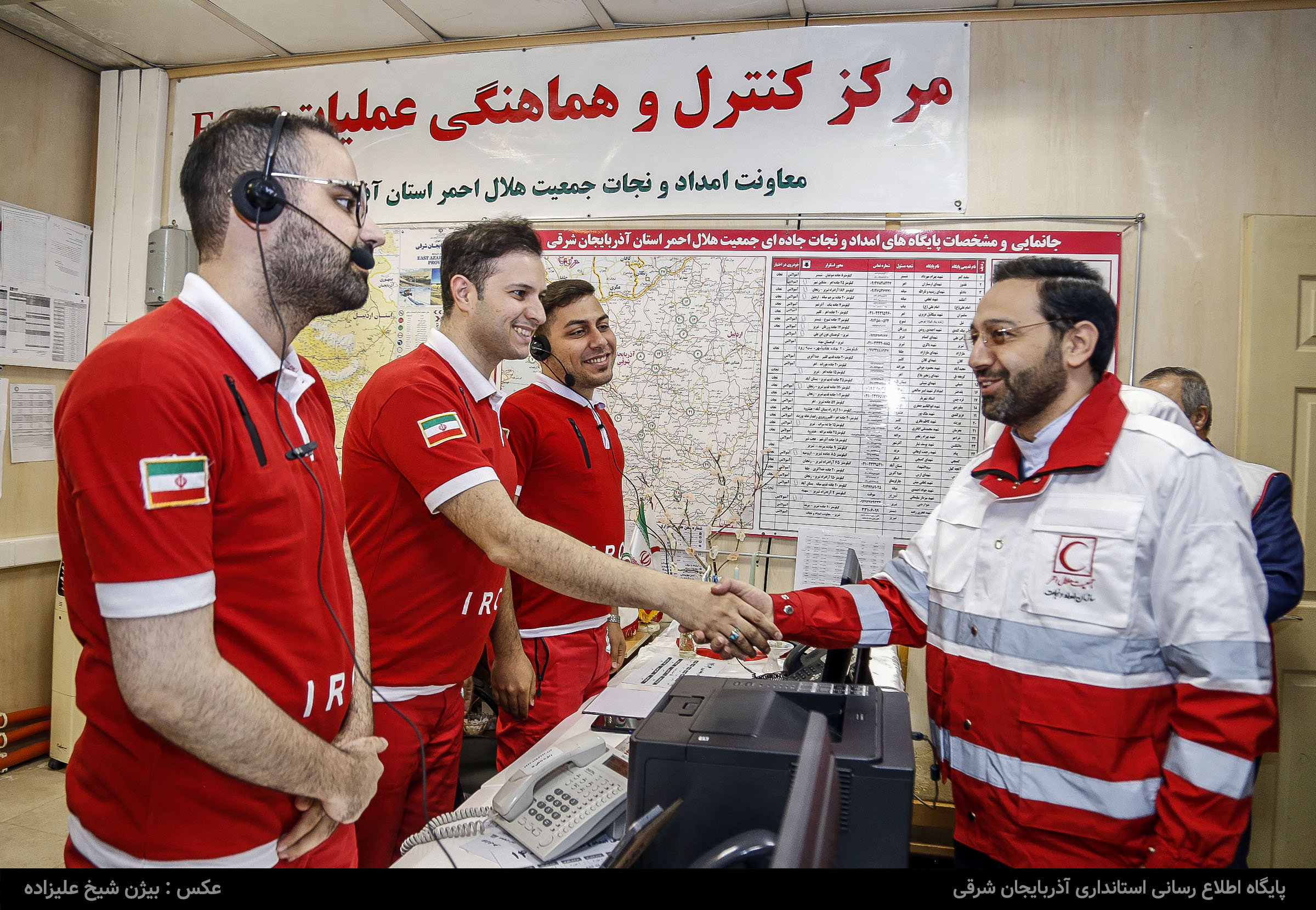 بازدید استاندار آذربایجان شرقی از پایگاههای امداد و نجات هلال احمر استان