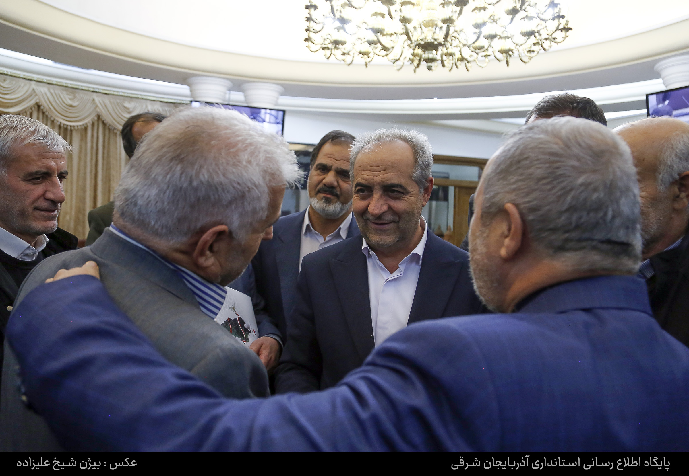 دیدار با جمعی از ایثارگران استان